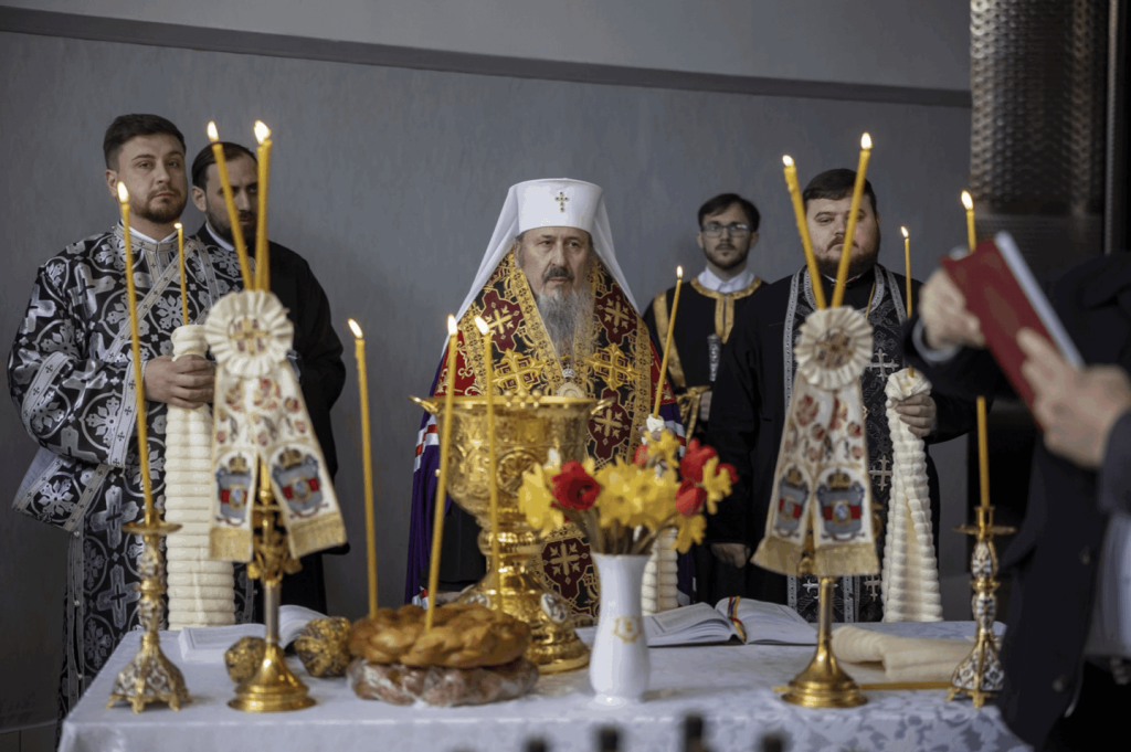 Vinurile pastorale au fost sfinţite la Combinatul de Vinuri „Cricova”.